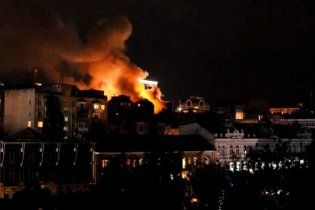 Згорілий будинок поряд з Hyatt виявився 105-річним пам'ятником архітектури