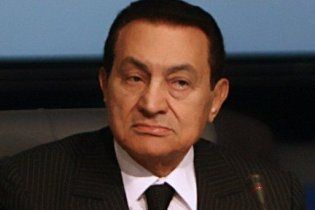 Німецькі лікарі підтвердили, що у Мубарака рак