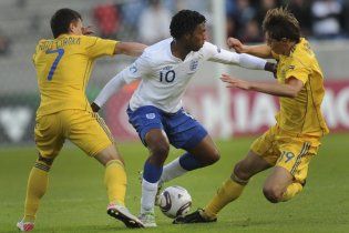 Українські футболісти нарікають на невезіння у грі з англійцями
