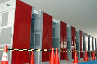 Найпотужніший у світі суперкомп'ютер побив власний рекорд