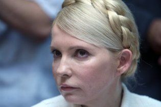 Тимошенко назвала судебное заседание фарсом и заявила, что ей жаль судью