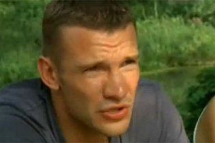 Шева вперше заспівав на публіку (відео)