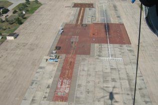 Україна здала в оренду Росії злітно-посадковий полігон