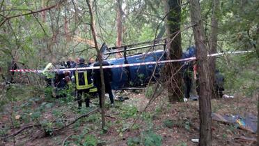 В Киеве во время падения вертолета едва не погибли двое рыбаков