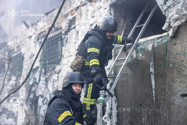 Взрывы раздавались один за другим: жители Харькова рассказали об адской ночи из-за массированной атаки РФ