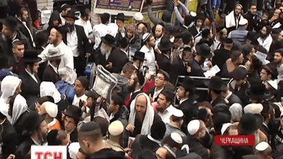 Более 30 тысяч хасидов со всего мира встретили в Умани Новый год