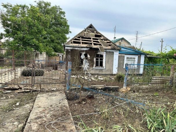 Внаслідок удару РФ загинула жінка / © Херсонська ОДА