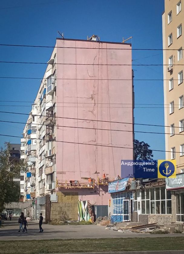 Місце, де був мурал, після того, як він був знищений окупантами / © Андрющенко Time - канал радника міського голови Маріуполя