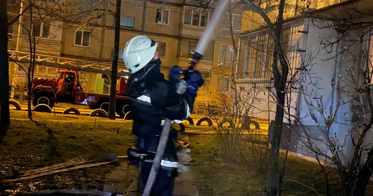 У Києві на Оболоні горіла багатоповерхівка / © ГУ ГСЧС в Киеве