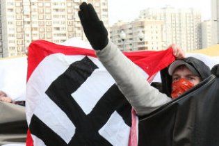 У Росії п'ятьох неонацистів засудили до довічного ув'язнення