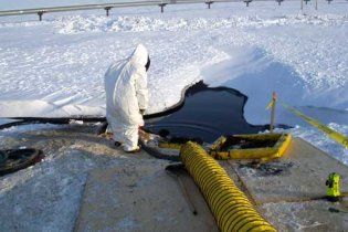 На Алясці прорвало трубопровід і стався витік нафти
