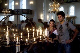 Кількість загиблих у подвійному теракті в Норвегії зросла до 77 осіб