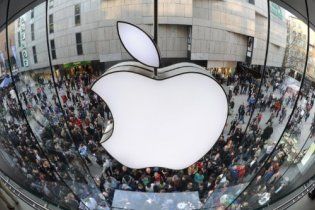 Apple представит пятый iPhone