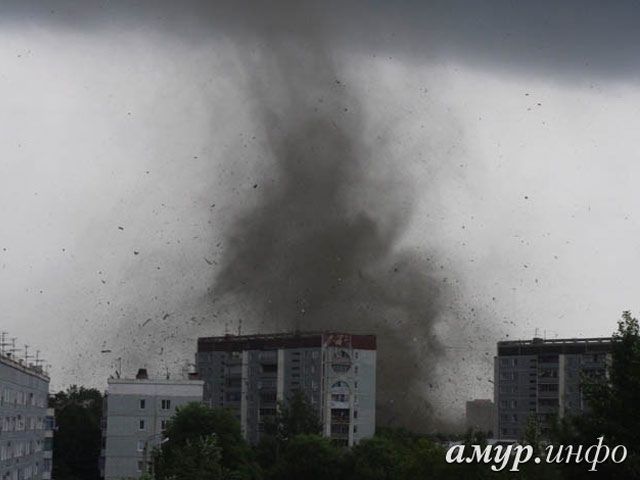В Росії потужний торнадо