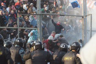 ОМОНу заборонили працювати на футбольних матчах в Росії