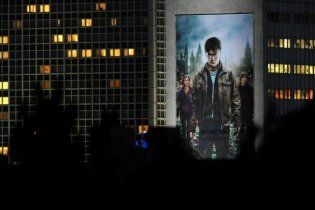 Останній фільм про Поттера став третім по зборах за всю історію кіно
