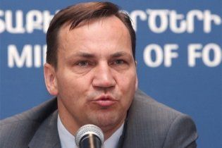 У Польщі радять Януковичу обережніше торгуватися з Європою