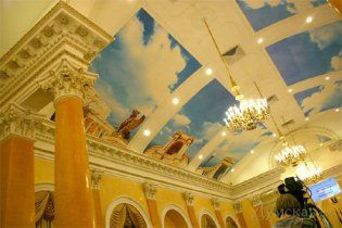 Одеська мерія витратить 200 тисяч, щоб прибрати шпалери, які не подобаються Костусєву