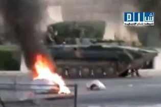 У Сирії проходить масштабна акція протесту: 125 тисяч людей вийшли на вулиці міст