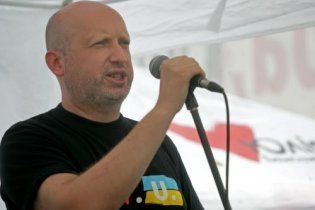 Оппозиция: этой ночью милиция снесет палатки возле Печерского суда