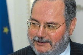 У ЄС не бачать сенсу карати Україну за порушення демократії
