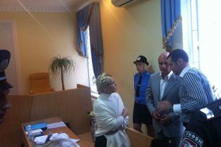 Суд вчетверте відмовився звільнити Тимошенко з-під варти