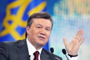 Янукович предложил России решить "газовый вопрос" без суда