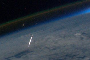 Астронавт сфотографував зорепад Персеїд з неможливого для землян ракурсу