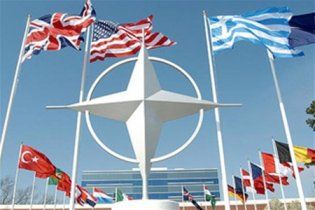 Україна почала активніше співпрацювати з НАТО