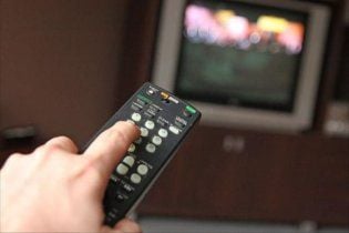Час, проведенный у телевизора, сокращает жизнь на 22 минуты