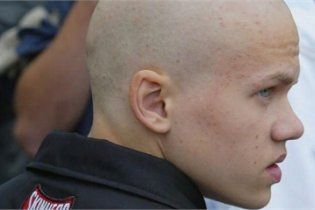 Російська церква хоче дати скінхедам "путівку в життя"
