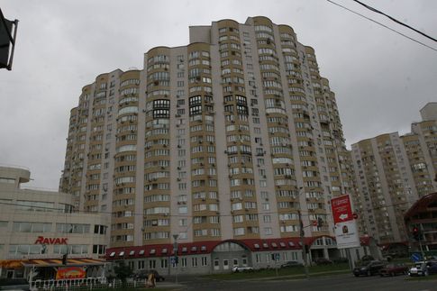 Дом возле Днепра
