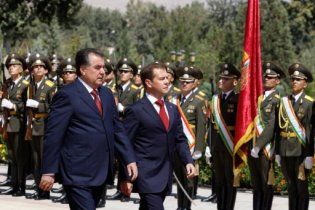 Російські війська залишаться в Таджикистані ще на півсторіччя