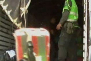 Колумбийская полиция конфисковала 4,5 т марихуаны, спрятанной в мешках с луком