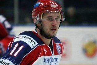 Стан хокеїста "Локомотива", який вижив у авіакатастрофі, є стабільно важким
