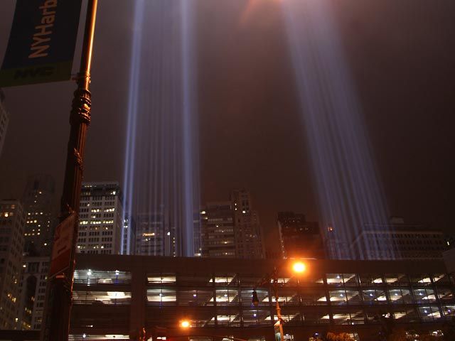 Світлове шоу на 9/11_4