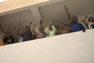 В Йемене оппозиционеры захватили столичный университет