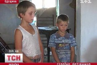 На Одещині 11-річна дівчинка винесла з вогню брата і немовля-племінницю