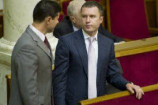 Закон про біометричні паспорти хочуть скасувати