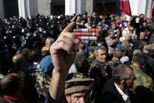 Афганцы объявляют всеобщую мобилизацию из-за обыска в квартире лидера