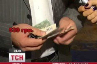 Нардепи насилу розщедрилися по 5 грн на "добрі справи"