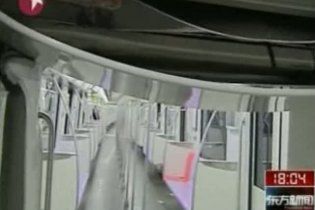 Почти 300 человек пострадали при столкновении поездов метро в Китае