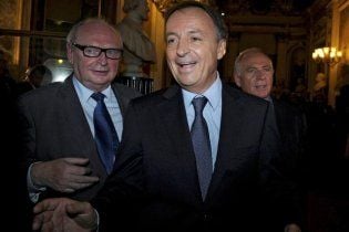 Парламент Франции впервые возглавил оппозиционер