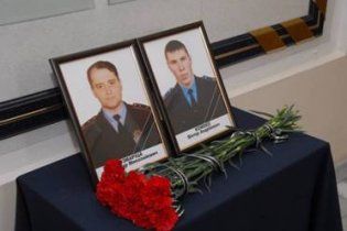 Семьи погибших милиционеров в Одессе получат по 10 тысяч гривен