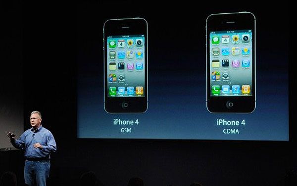 Презентація нового смартфону iPhone 4S від Apple_20