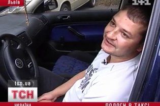 Львовский таксист по дороге в роддом стал акушером