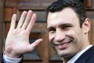 Нейрохірург порадив Віталію Кличку негайно кидати бокс