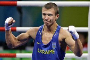 Василь Ломаченко виграв битву чемпіонів