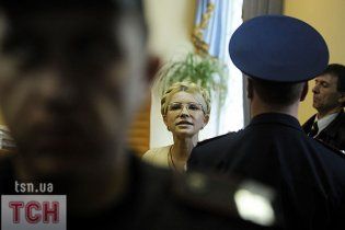 СБУ намагалась допитати Тимошенко без адвокатів