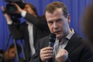 Дмитрий Медведев получил удостоверение кандидата в депутаты